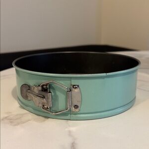 9 inch Nonstick Springform Cake Pan